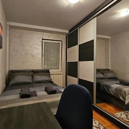 Duca Apartment